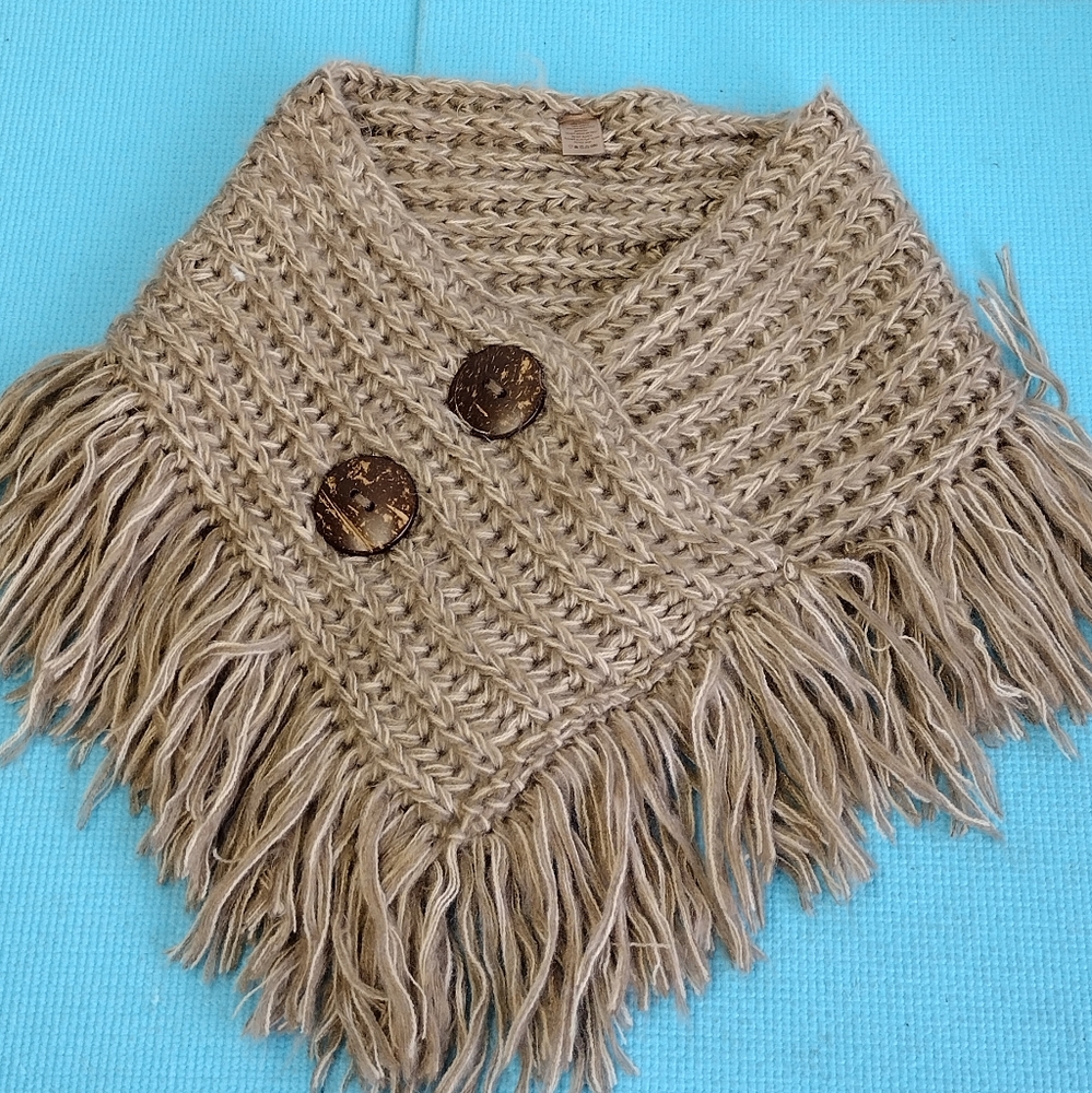 Fringe Shoulder Scarf One Size